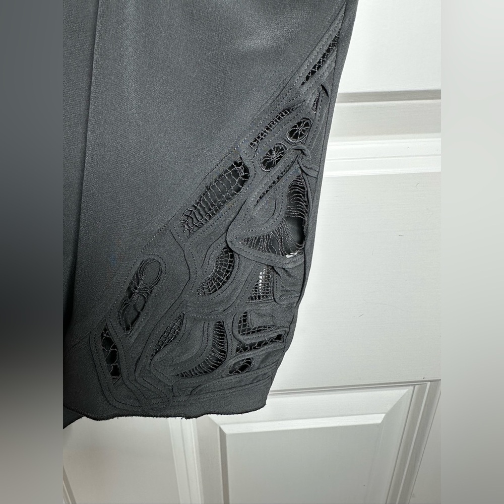 Matty M olive green Blouse with Lace Accents 💯  silk - Picture 3 of 6